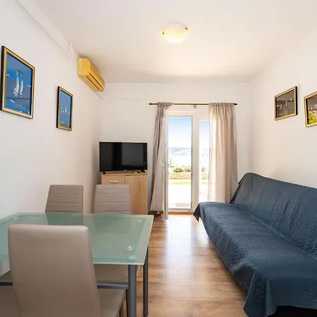 Appartamento Cozy In With Wifi